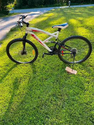 Ccm alpine 24 sale