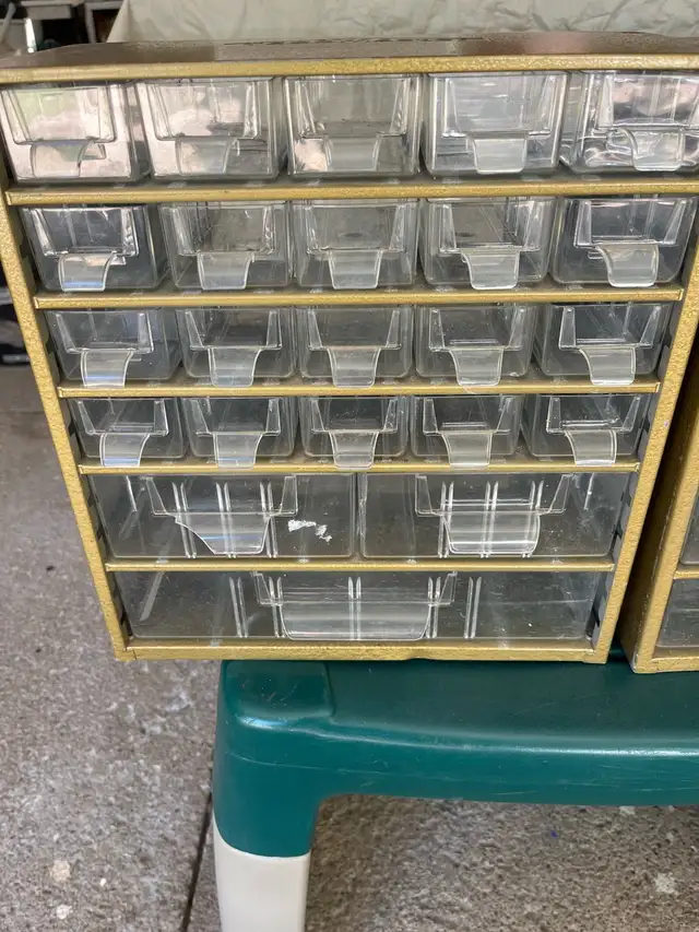 Eaton Tecomaster Metal Storage Units in Tool Storage & Benches in St. Catharines - Image 4
