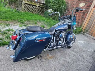 50.000miles camtentioner changed 48000miles. Brand new extended fiberglass bags with locks painted t...