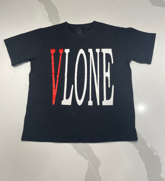 Vlone T-Shirt Medium  dans Hommes  à Longueuil/Rive Sud
