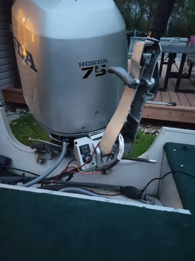 1600 sylvan adventurer with 75hp Honda  in Powerboats & Motorboats in Winnipeg - Image 7