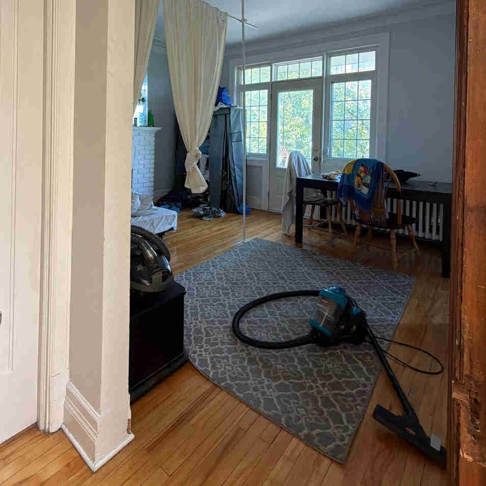 One Bedroom Apartment — photo 1
