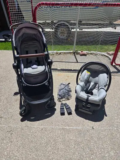 maxi cosi infant carseat & stroller, View more