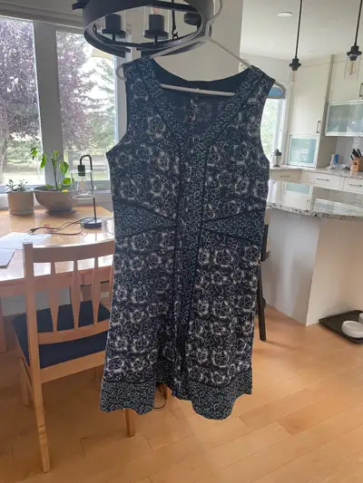 Nice blue dress, View more