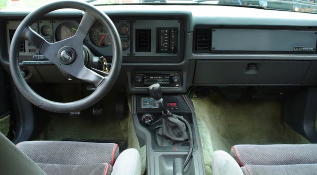 1979-86 Ford Mustang Dash Frame w/Metal structure dans Pièces de véhicules, pneus, accessoires  à Ville de Montréal