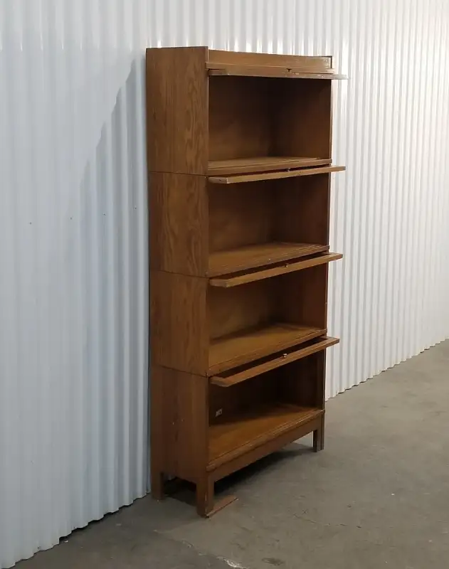 Barrister bookcase lt brown oak 4 tier 4 part Spiesz glass doors in Bookcases & Shelving Units in Ottawa - Image 3