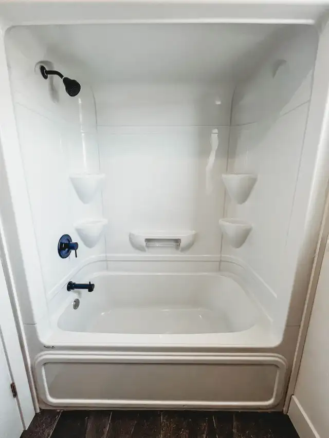 Room in a 3 Bed 1.5 Baths Townhouse in Long Term Rentals in Charlottetown - Image 14