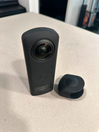 Ricoh Theta Z1 (360 camera) w/ silicone skin and travel case