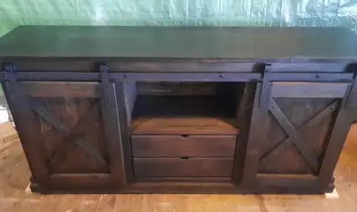 HANDCRAFTED SOLID PINE BARN DOOR CABINETS   !, View more