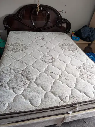 I'm getting new bed set & like to sell this one All good , I can also leave some bedsheets Pick up o...