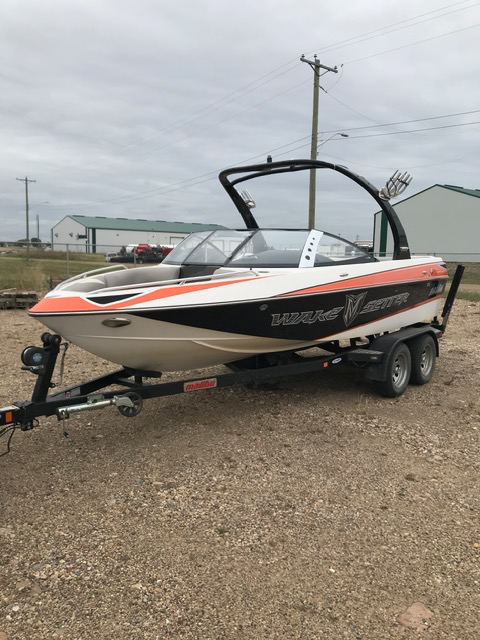 2008 Malibu Wakesetter VTX in Powerboats & Motorboats in Red Deer - Image 2