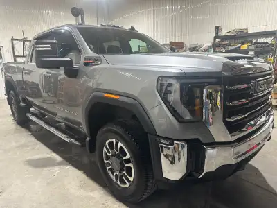 Economiser 20000$ Financement disponible 2025 GMC Sierra Sle 2500 HD 4 x 4 Duramax Diesel V8 6.6 lit...