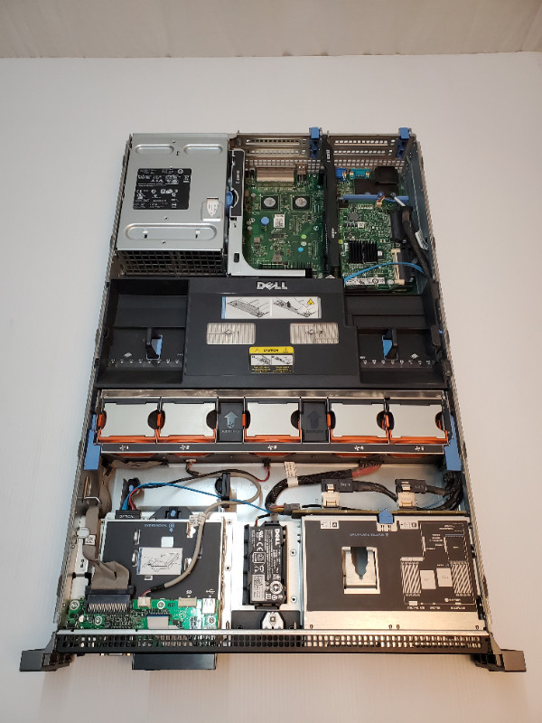 Dell R710 Server in Servers in Calgary - Image 2