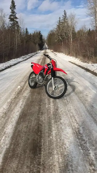 crf 250f stock open to trade for a fourwheeler women driven looking to trade for a fourwheeler that...