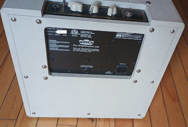 Vox ac4tv in Amps & Pedals in Laval / North Shore - Image 7