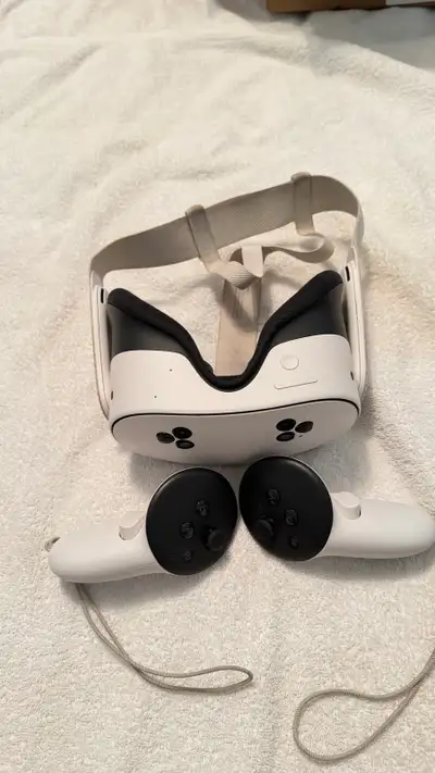 Meta Quest 3S VR Headset + Controllers (Excellent Condition), View more