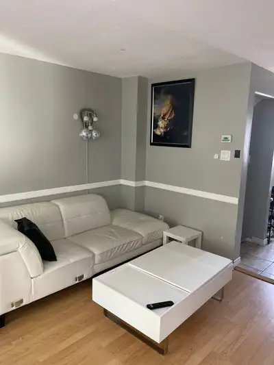 ✨Fully furnished and all utilities included ✨Quiet, clean, and perfect for studying ✨Laundry in buil...