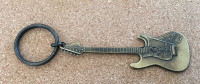 Lot de 3 porte-clés guitare (dont une Fender en fer) 3/$5