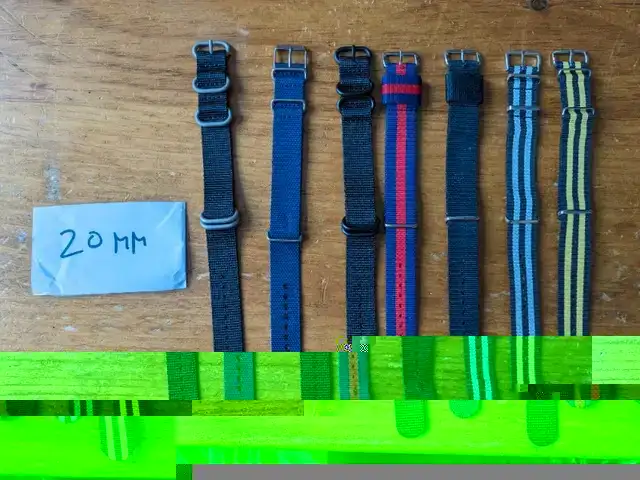 LOT of 22 20mm watch straps leather fabric nato rubber silicone in Jewellery & Watches in Longueuil / South Shore - Image 3