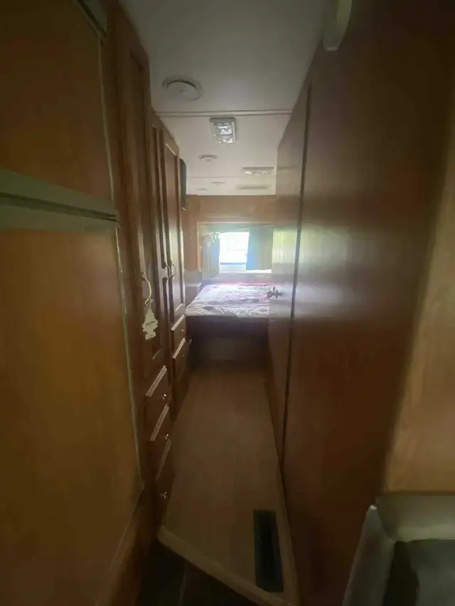 1995 Holiday Rambler Motorhome in RVs & Motorhomes in Charlottetown - Image 11