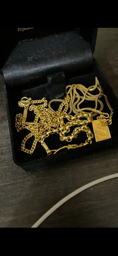 Buying all gold, silver & platinum jewellery, coins, bullion, pins, broches, etc. highest rate per g...