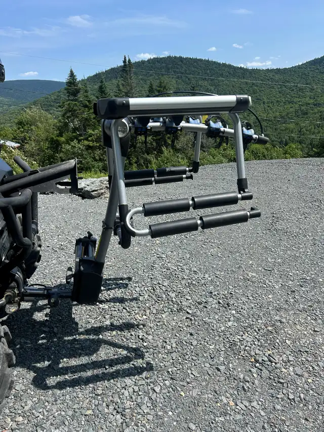 THULE - Support hybride - Vélo et ski  - AUBAINE in Ski in Lévis - Image 3