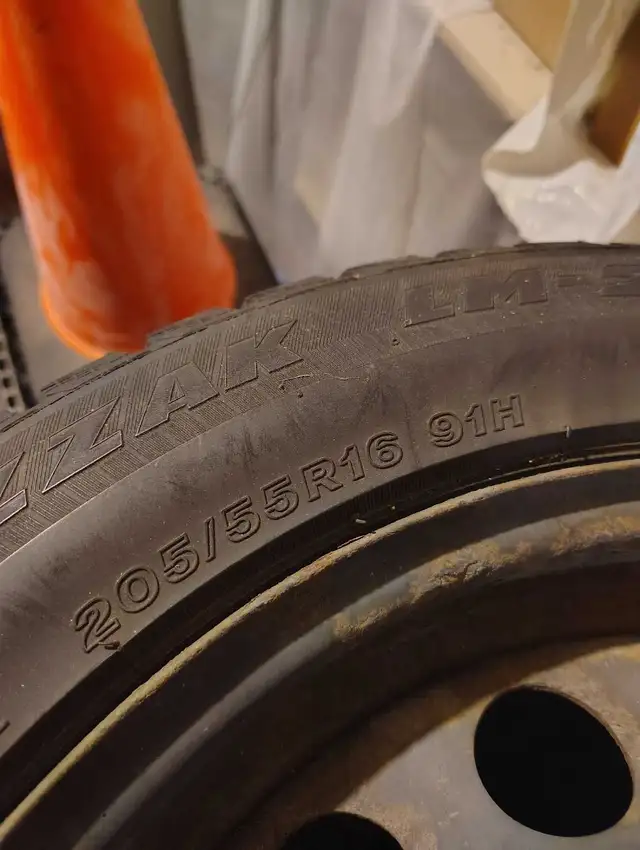 Bridgestone Blizzak Snow Tires with Rims in Tires & Rims in City of Toronto - Image 4