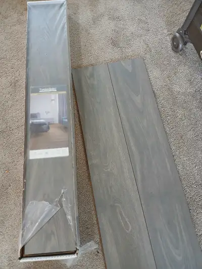 laminate flooring 26 boxes, View more