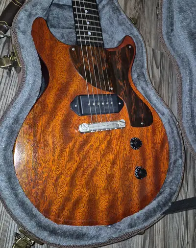 Up for sale is a very nice Eastman Junior Double Cut First let me start by saying this guitar is lig...