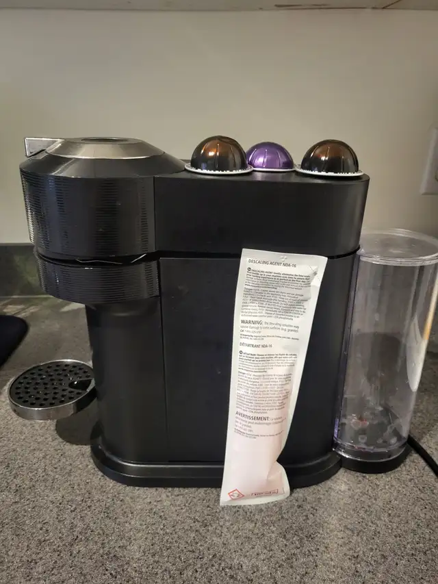 Machine Nespresso Vertuo next in Coffee Makers in Sherbrooke - Image 2