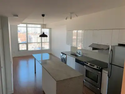 Bright 1 Bedroom + Den Condo for Rent – Leslie & Sheppard