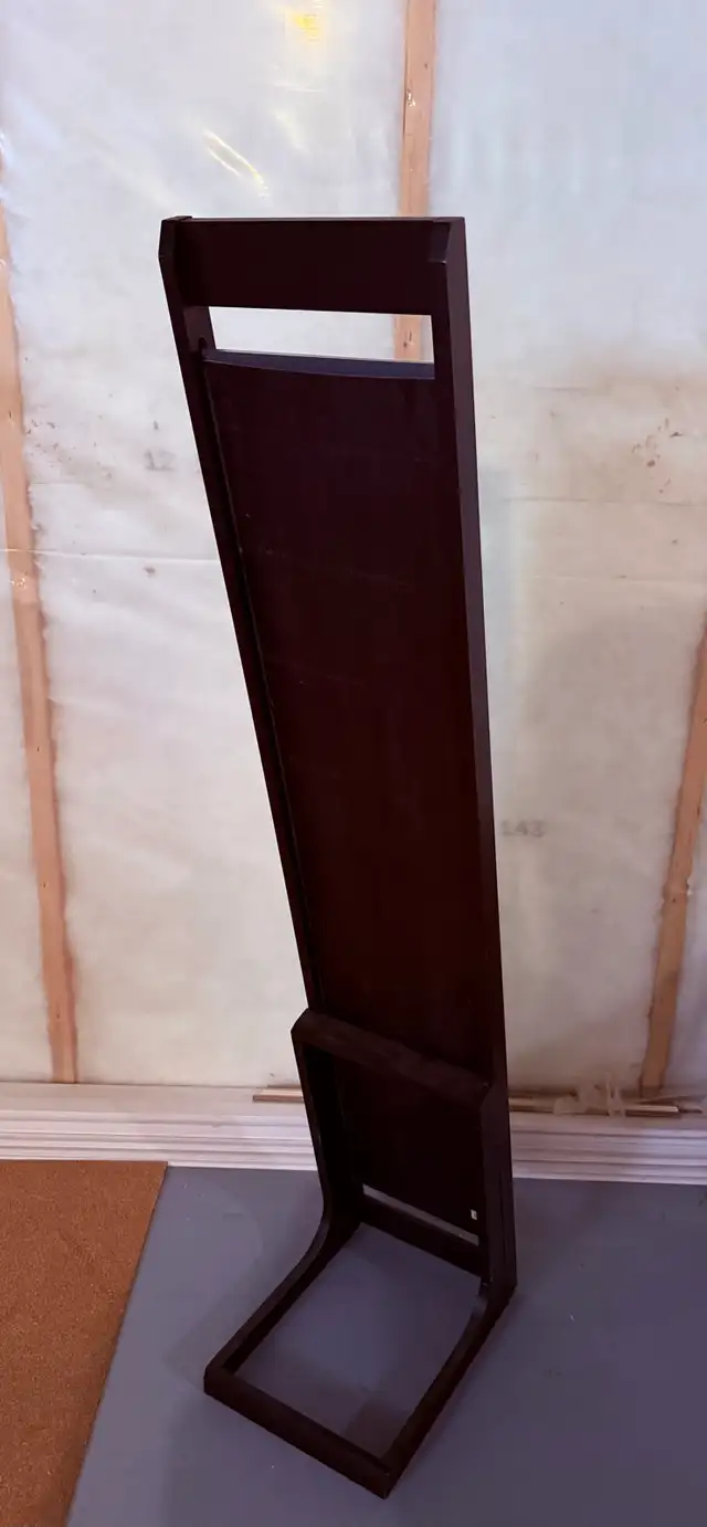 Standing Mirror in Other in Calgary - Image 3