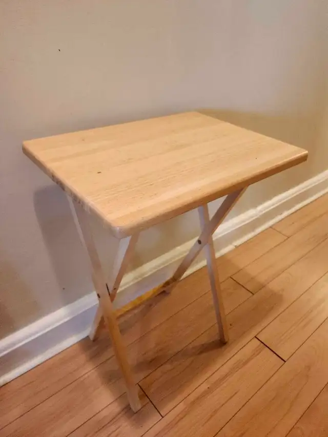 Wooden foldable TV table in TV Tables & Entertainment Units in Ottawa - Image 2