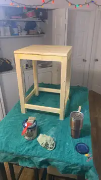 Wooden table/stool