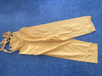 Pantalon de pluie, View more