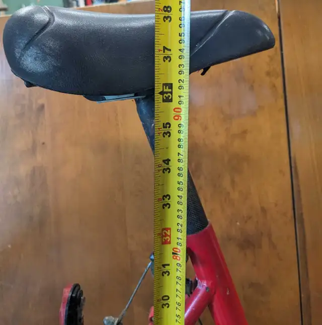 Mountain bike for teen  in Mountain in Kitchener / Waterloo - Image 4