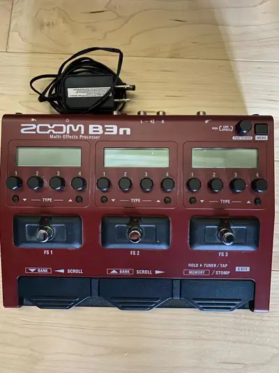 Zoom B3n bass multi effect pedal, View more