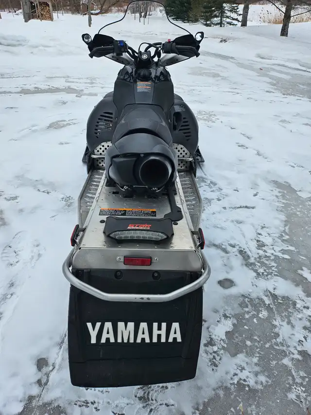 Yamaha fx Nytro xtx 144" avec kit Star Suspension in Snowmobiles in Trois-Rivières - Image 5