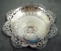 SMALL ROUND SILVER PLATED TRAY (WARREN PLATE)