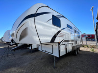 2020 KZ Durango lightweight half-ton luxury 5th wheel 