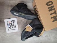 Yeezy QNTM Onyx size 12.5 ds