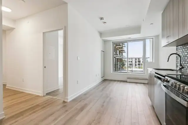 New 1 Bedroom + Den Condo Unit - For Lease (Uptown Oakville) in Long Term Rentals in Oakville / Halton Region - Image 4