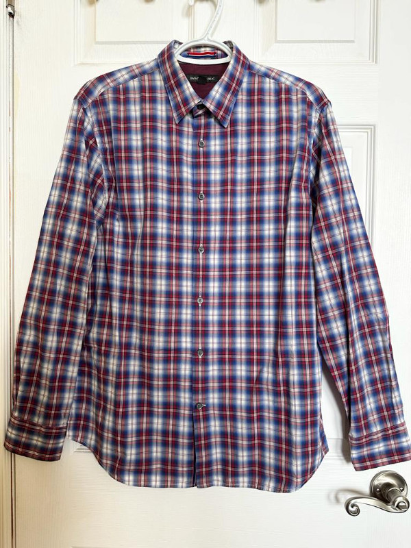 Men's Dress/Casual Shirts - M Size in Men's in City of Toronto - Image 2