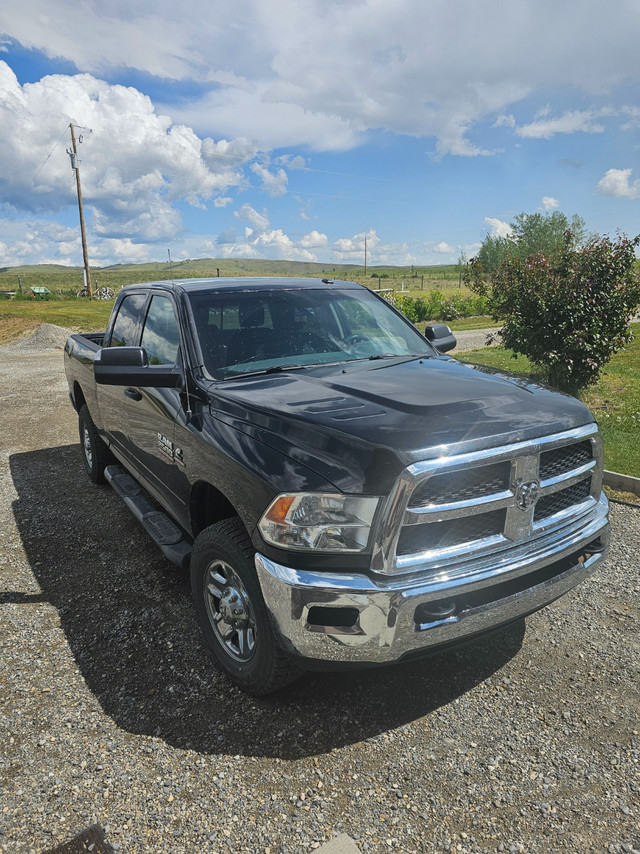 2015 Ram 2500 SLT Diesel for Sale in Cars & Trucks in Calgary