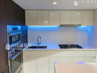2 bedrooms high-end condo in Oval, Downtown Richmond RiverParkPlace , Phase II. hard wood floor, bed...
