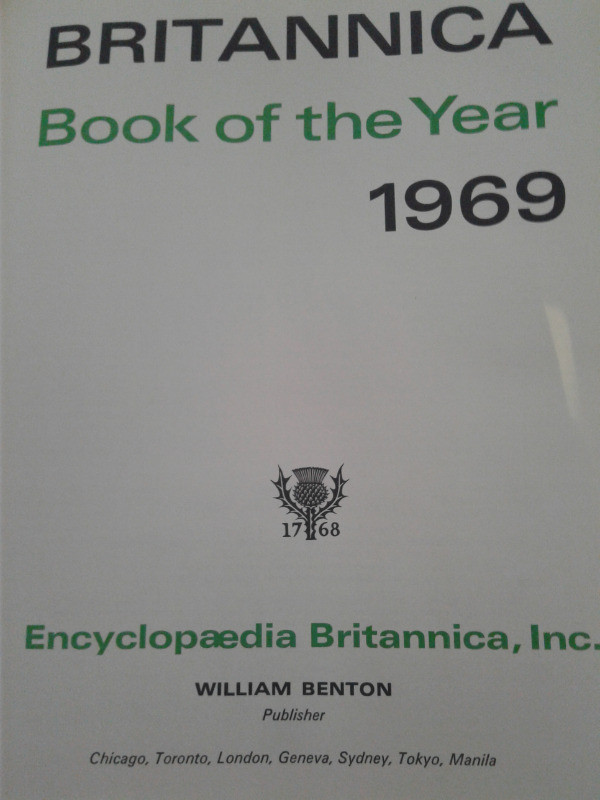 Britannica Book of the Year from 1969-1984 in Other in Kitchener / Waterloo - Image 3
