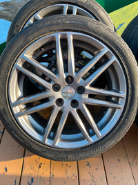 Mag de scion 225 45 R 18 avec pneus pirelli  Cinturato. 700.00$