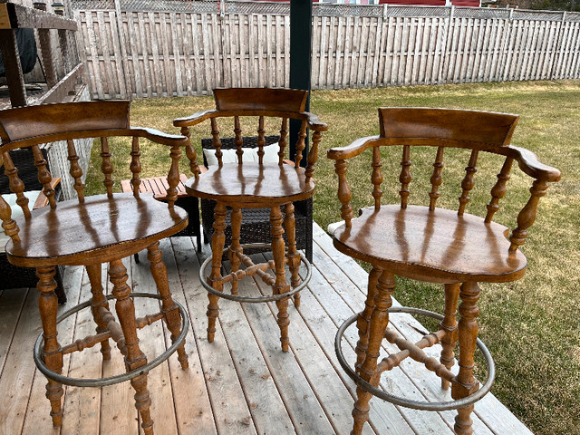 Bar stools in Chairs & Recliners in Gander