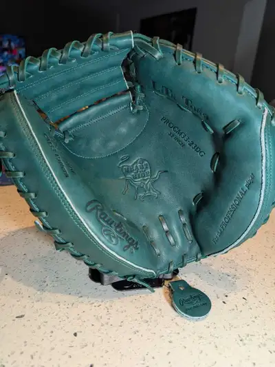 NEW Rawlings HOH catcher mitt 33", View more