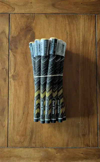 Golf Pride MCC Plus4 Teams Black/Gold Standard Grips. Set of 13, View more